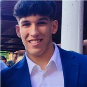 La matemáticas y la física son más fáciles de lo que parece. Estudió ingeniería aeroespacial y acabe 2 de bachillerato con un 10 de media. 
Si no lo entiendes, yo te lo explico